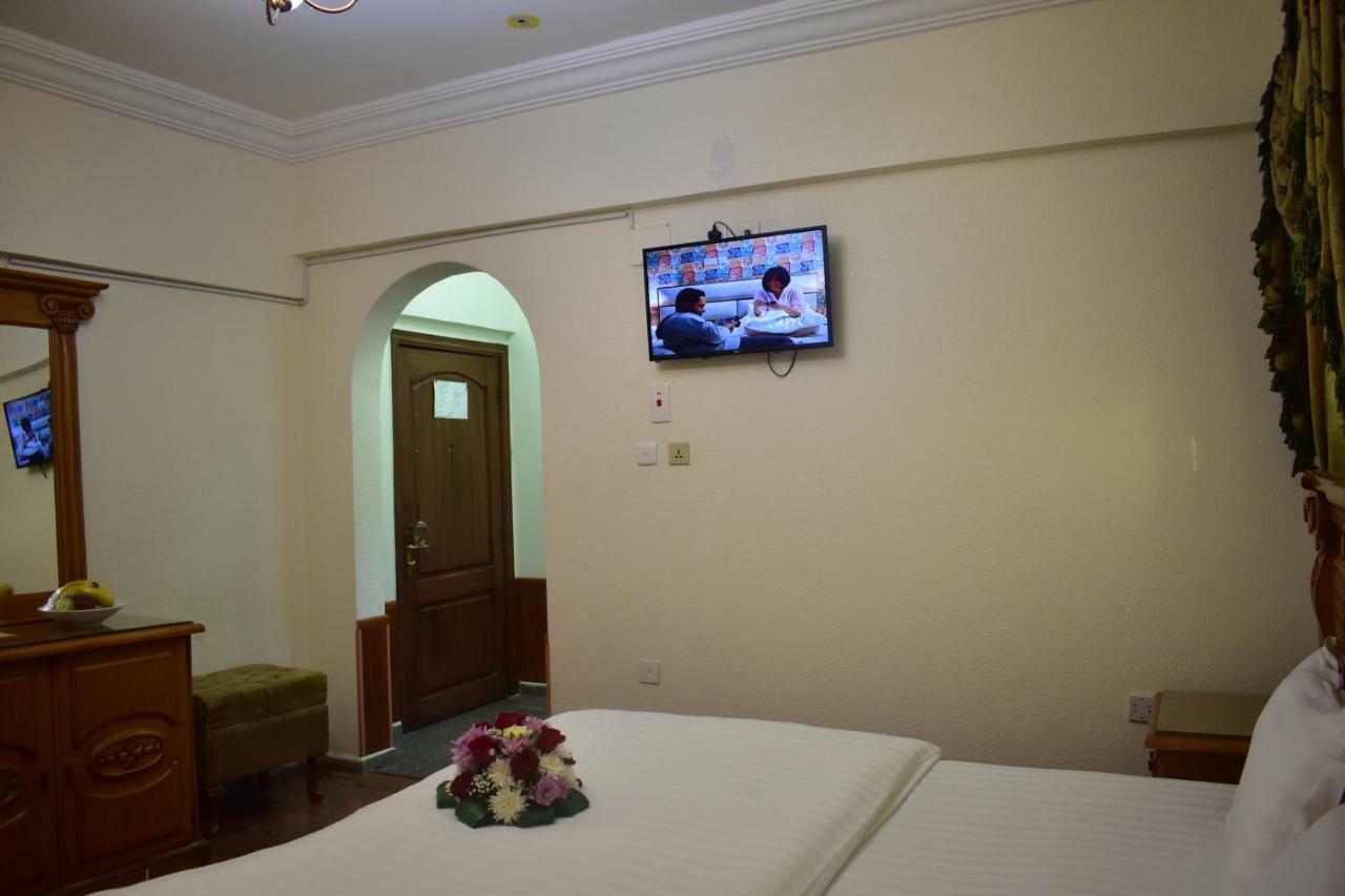 Genac Hotel Yanbu Esterno foto