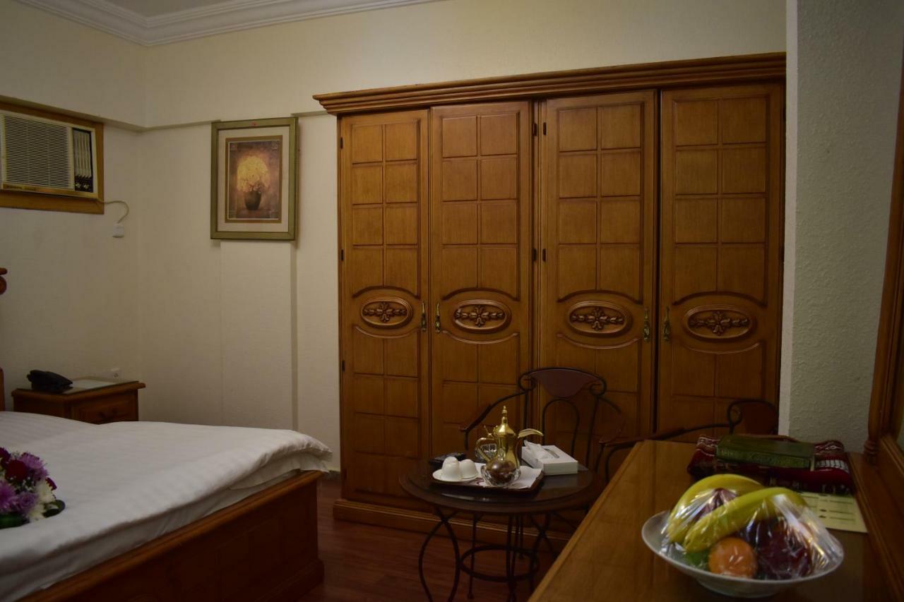 Genac Hotel Yanbu Esterno foto