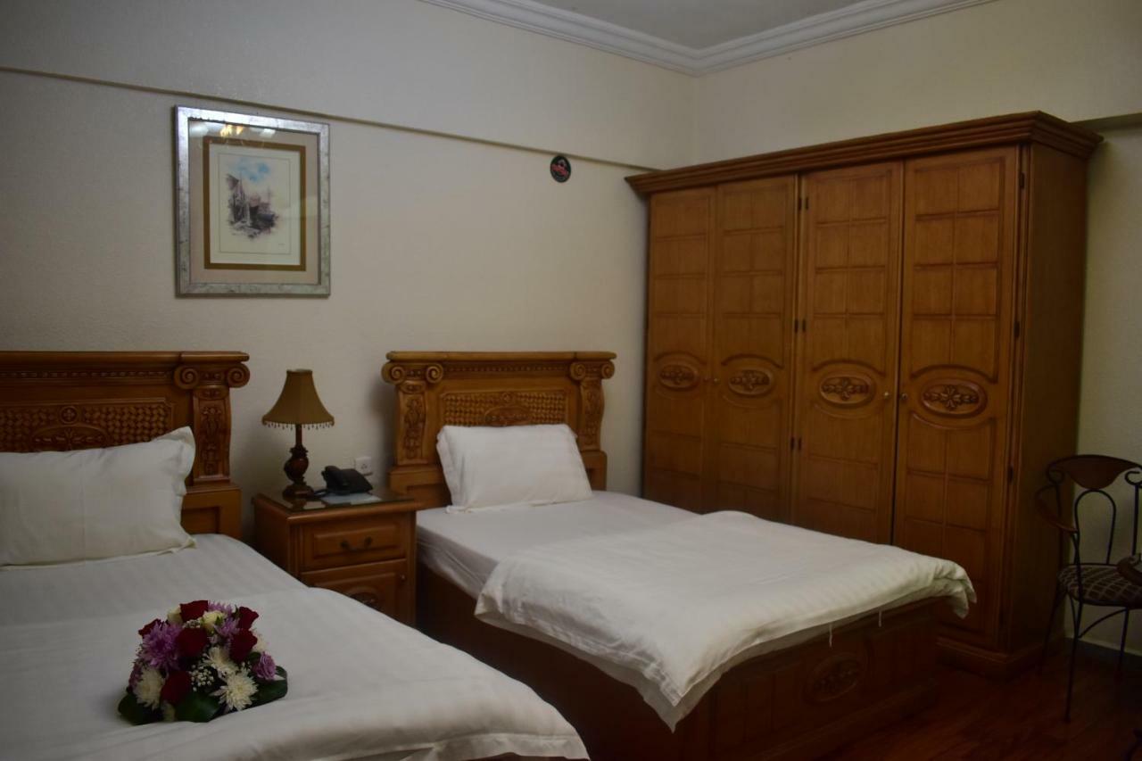 Genac Hotel Yanbu Esterno foto
