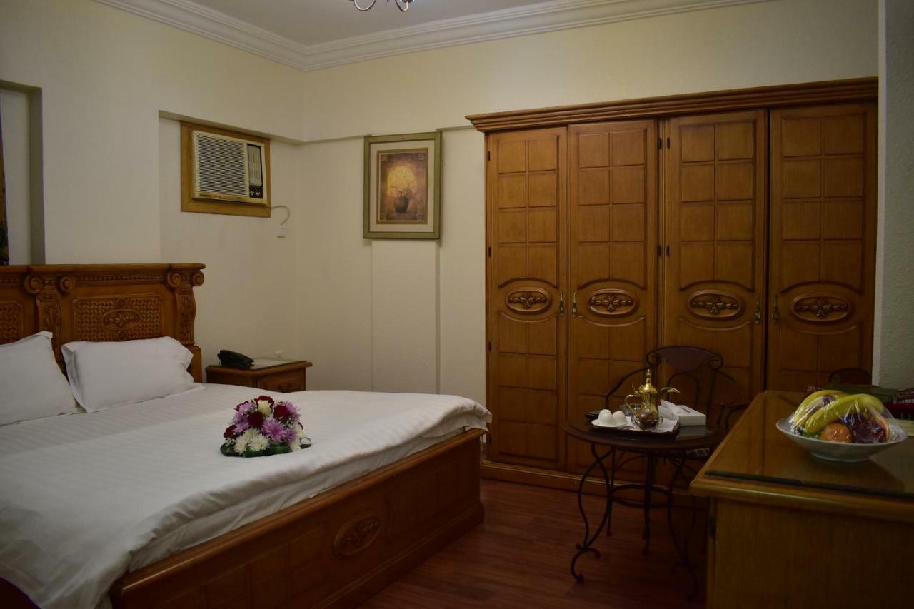 Genac Hotel Yanbu Esterno foto